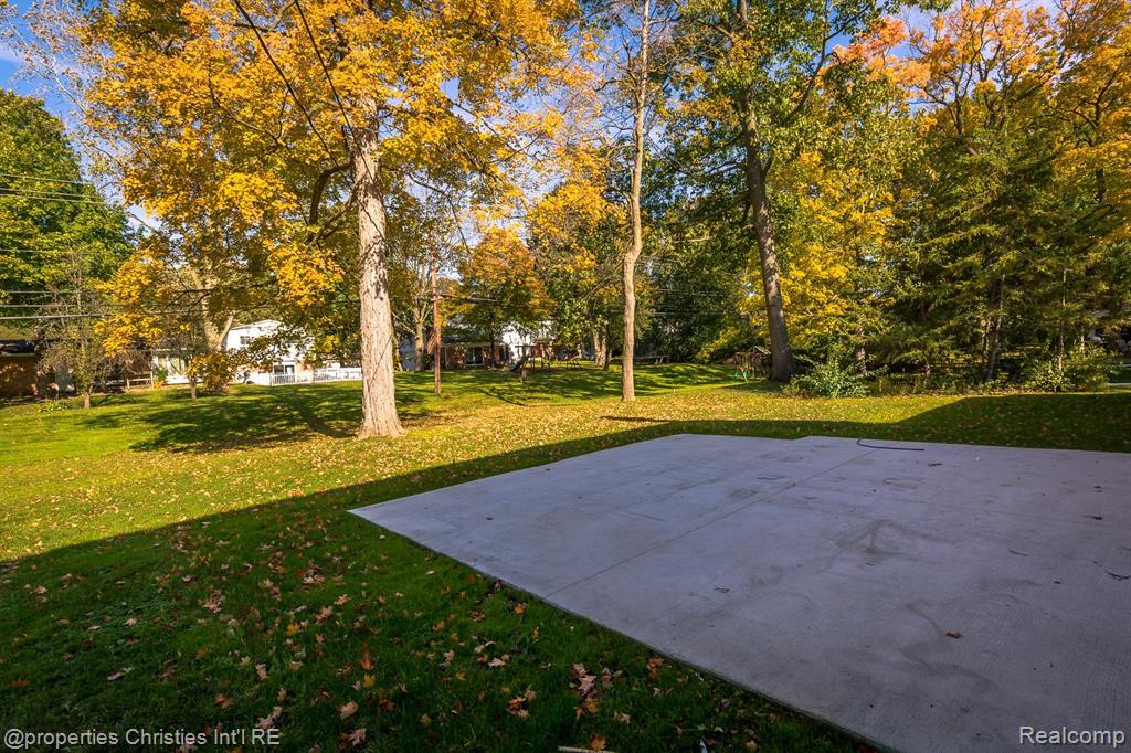 5582 NORTHCOTE, West Bloomfield, MI — Photo 69
