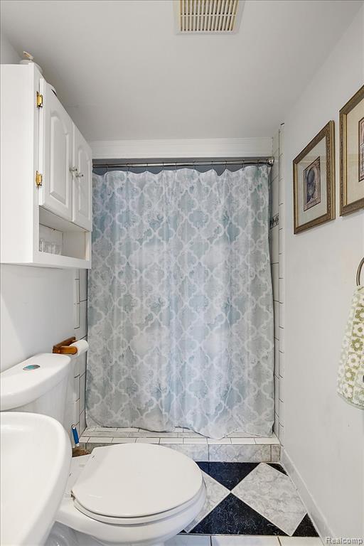 40058 Fraser Drive, Sterling Heights, MI 48310 — Photo 28