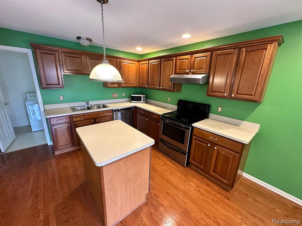 39700 ROCKCREST Lane, Northville, MI — Photo 6
