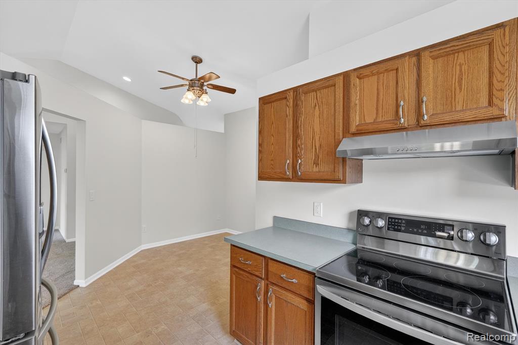 1641 Chelsea Circle, Howell, MI 48843 — Photo 14