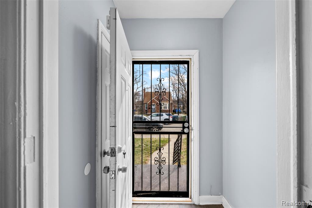18239 Saint Marys Street, Detroit, MI 48235 — Photo 7