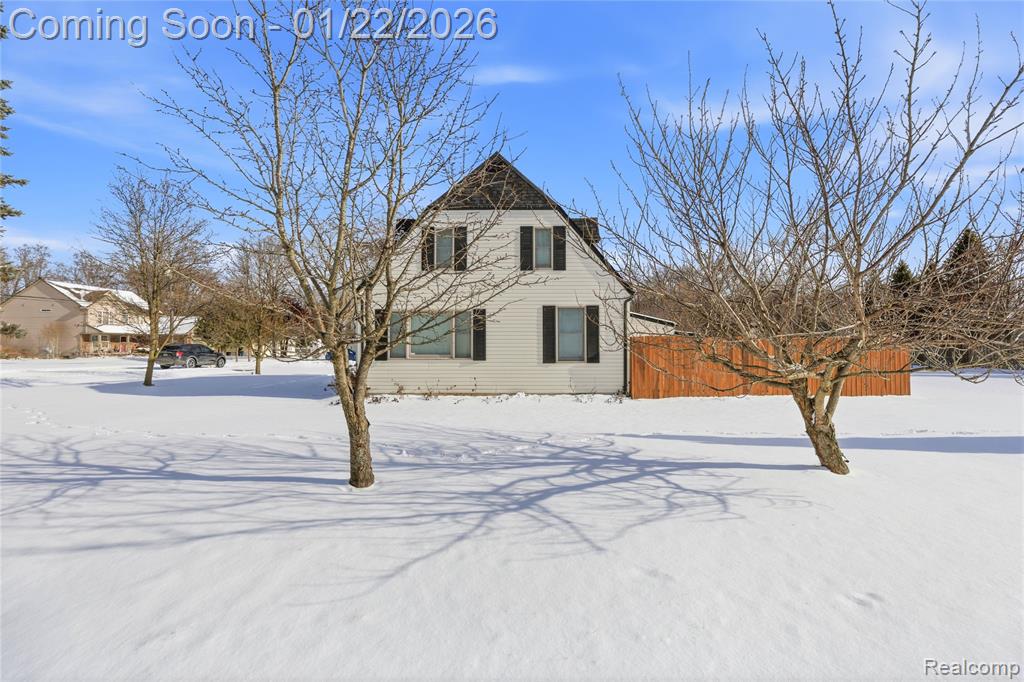 6740 Barabeau Drive, Troy, MI 48085 — Photo 47