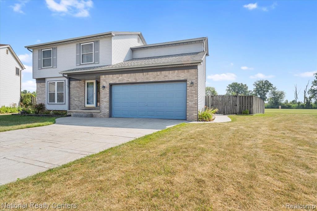 5235 Barbara Avenue, Trenton, MI 48183 — Photo 2