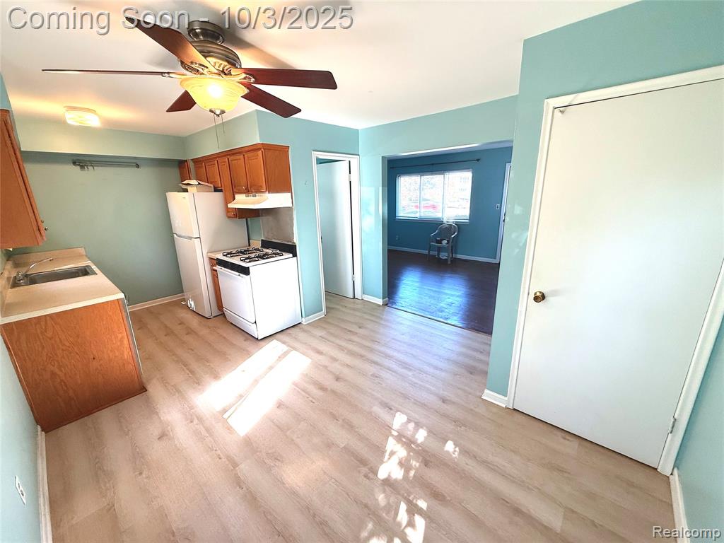 3164 Bookam Circle, Auburn Hills, MI 48326 — Photo 3