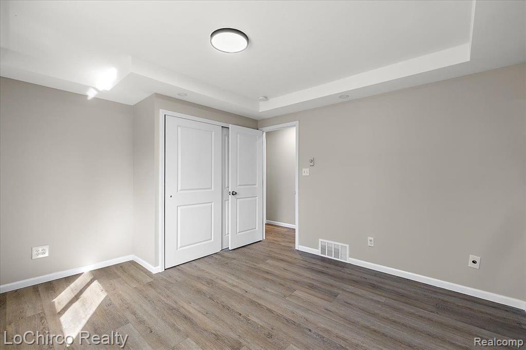 8603 N OWOSSO Road, Fowlerville, MI 48836 — Photo 23