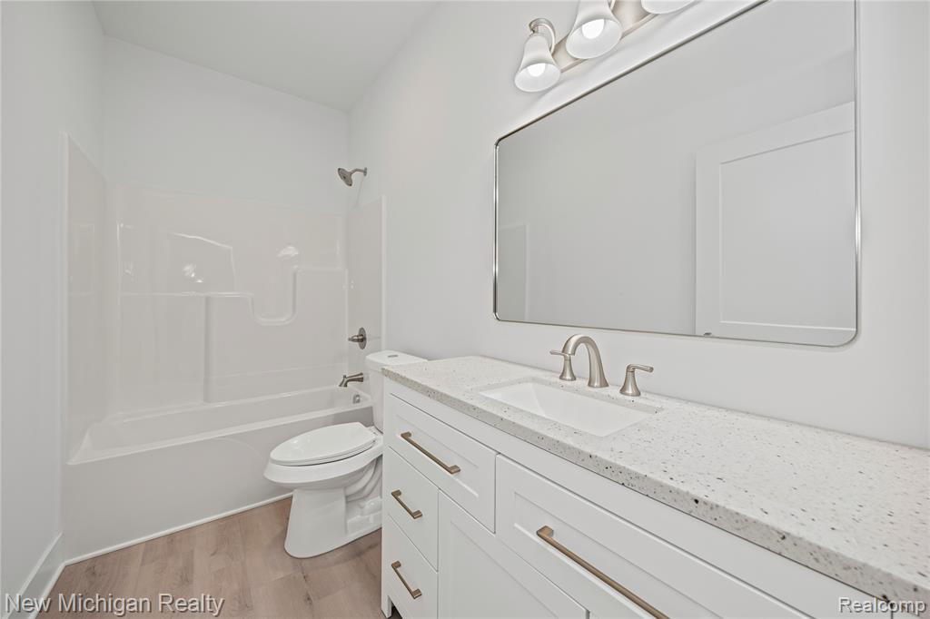 7453 Village Court, Davisburg, MI 48350 — Photo 34