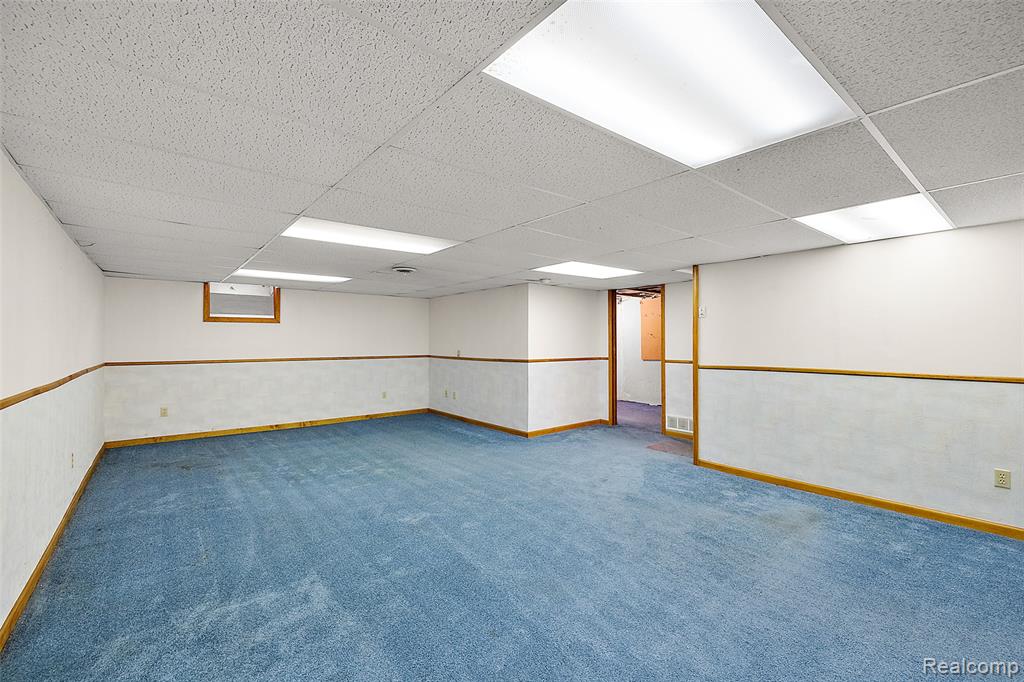 42590 Schienle Lane, Clinton Twp, MI 48038 — Photo 51