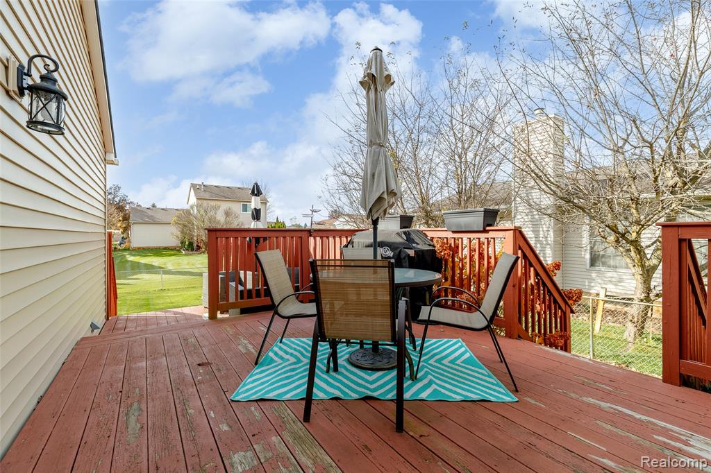 9031 Posey Drive, Northfield, MI 48189 — Photo 27