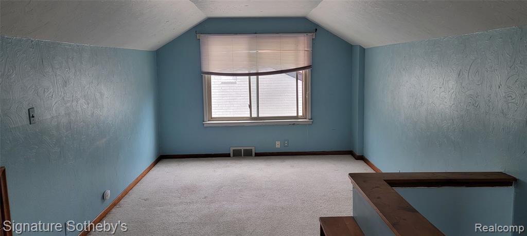 1937 Allard Avenue, Grosse Pointe Woods, MI 48236 — Photo 16
