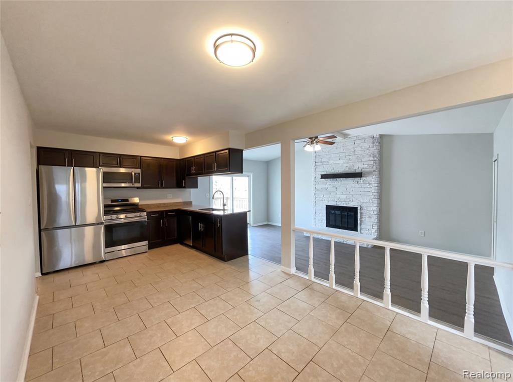42195 Fairview Drive, Canton, MI 48187 — Photo 9