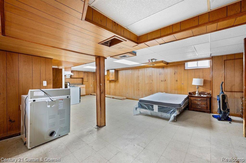4255 LAPHAM Street, Dearborn, MI 48126 — Photo 24
