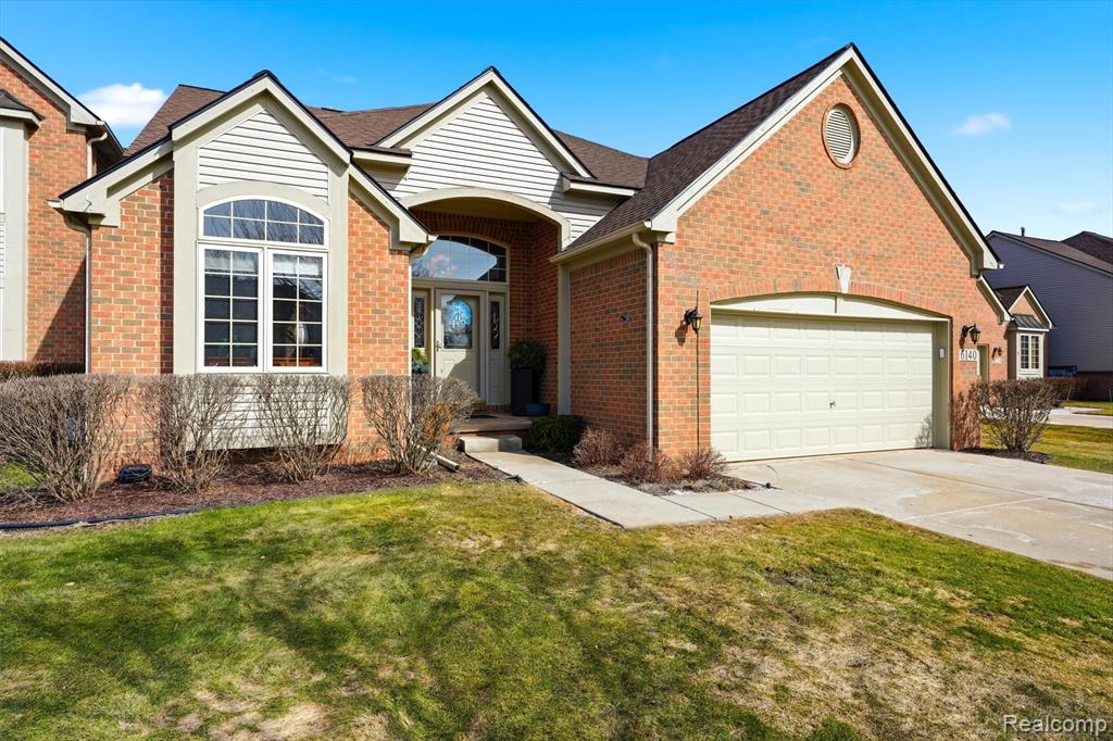 6140 Warwick Drive, 6, Commerce Twp, MI 48382 — Photo 3