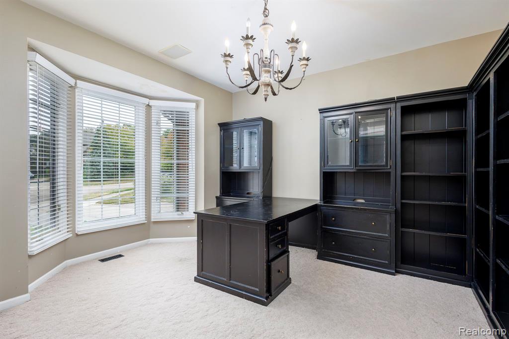 620 Appoline Court, Rochester, MI 48307 — Photo 9