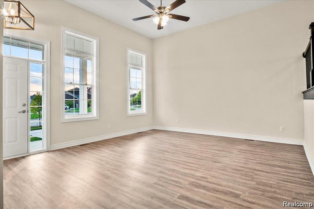 53624 Springdale Street, Macomb, MI 48042 — Photo 9