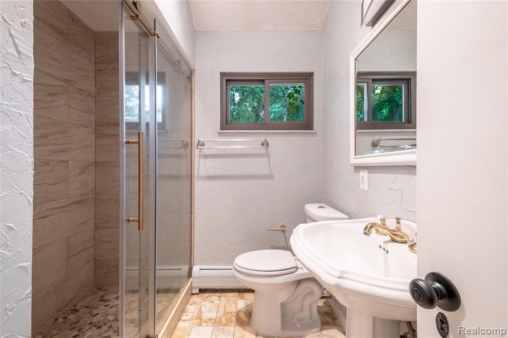 6576 Balmoral Terrace, Clarkston, MI — Photo 28
