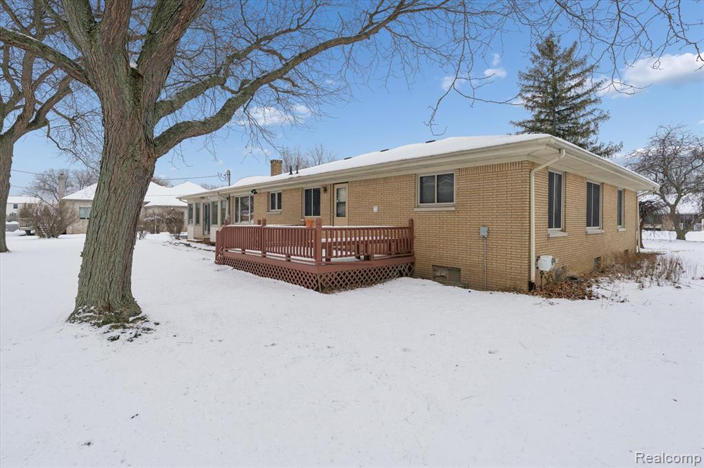 7127 Meadowvue Drive, Grand Blanc, MI 48439 — Photo 41