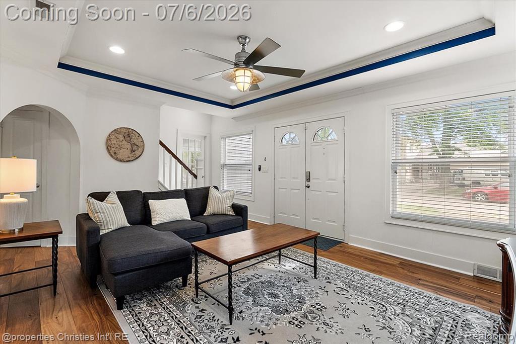 22482 Beach Street, Saint Clair Shores, MI 48081 — Photo 8