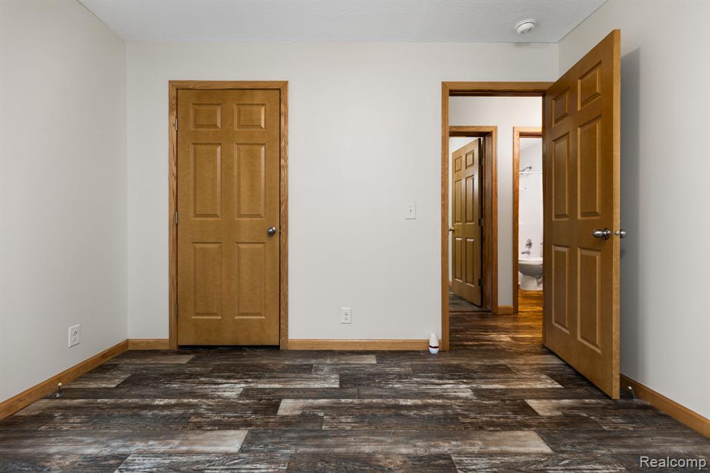 102 Wiard Road, Ypsilanti, MI 48198 — Photo 27