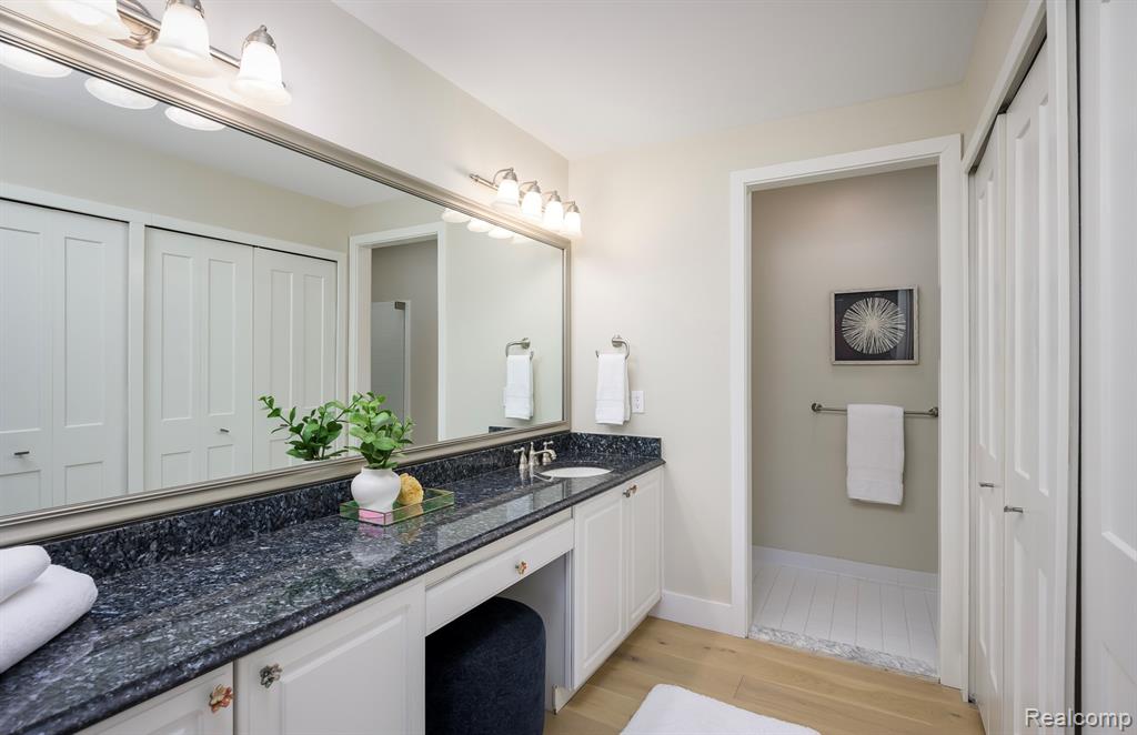 479 Newburne Pointe, Bloomfield Hills, MI 48304 — Photo 20