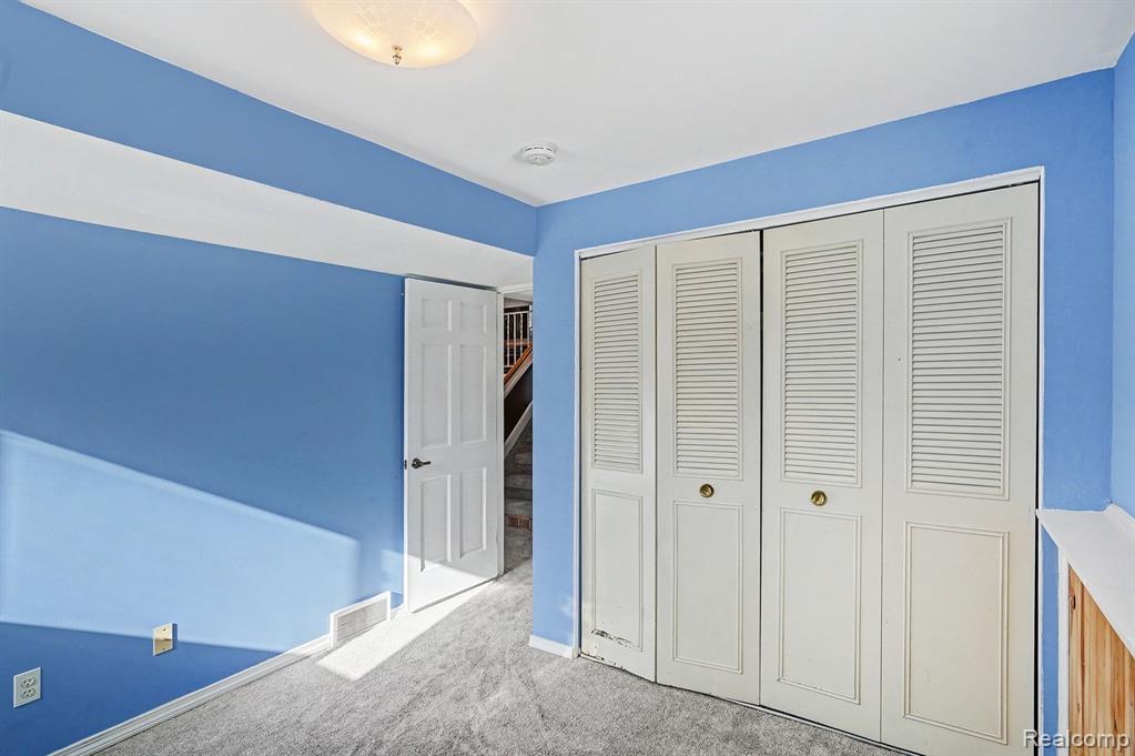 11299 Manchester Drive, Fenton, MI 48430 — Photo 11
