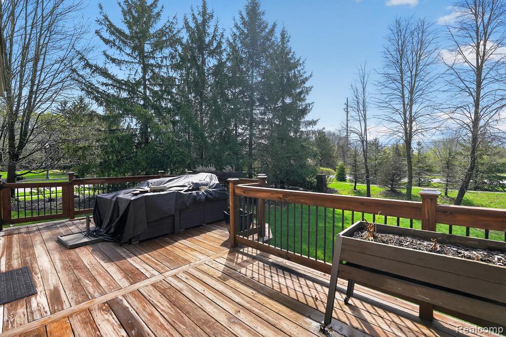 48877 Wildwood Court, Plymouth, MI 48170 — Photo 42