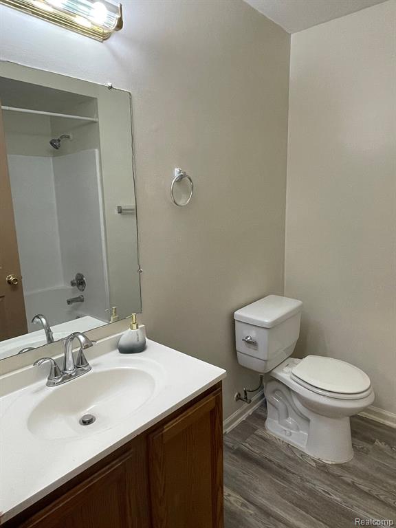 4048 HEATHERWOOD, Warren, MI 48092 — Photo 16