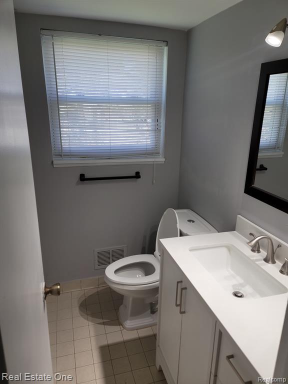42410 BARCHESTER Road, Canton, MI 48187 — Photo 10
