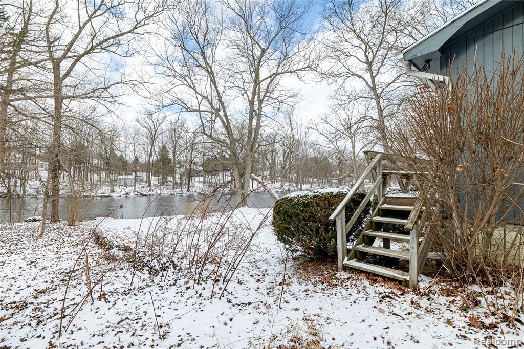 6411 Pleasant River Drive, Delhi, MI 48821 — Photo 2