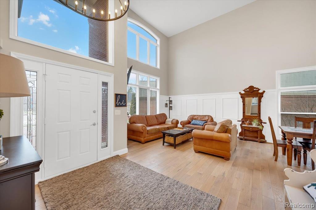54424 Maple Creek Court, Shelby Twp, MI 48316 — Photo 17