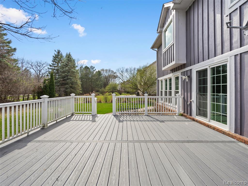 7359 Water Oaks, West Bloomfield, MI 48324 — Photo 9