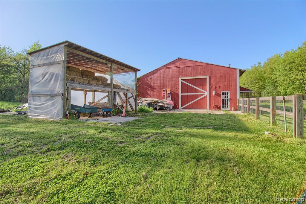 6570 HIVON Road, Carleton, MI 48117 — Photo 36
