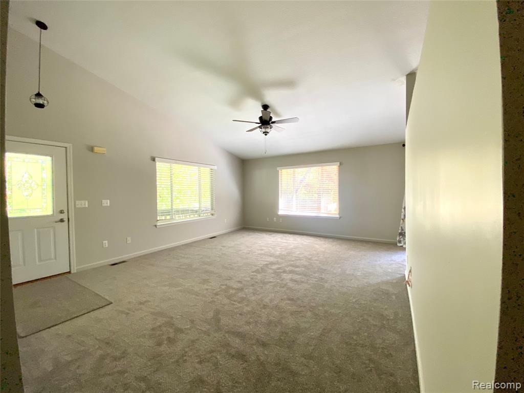 1099 Old Leake Court, Holly, MI 48442 — Photo 4