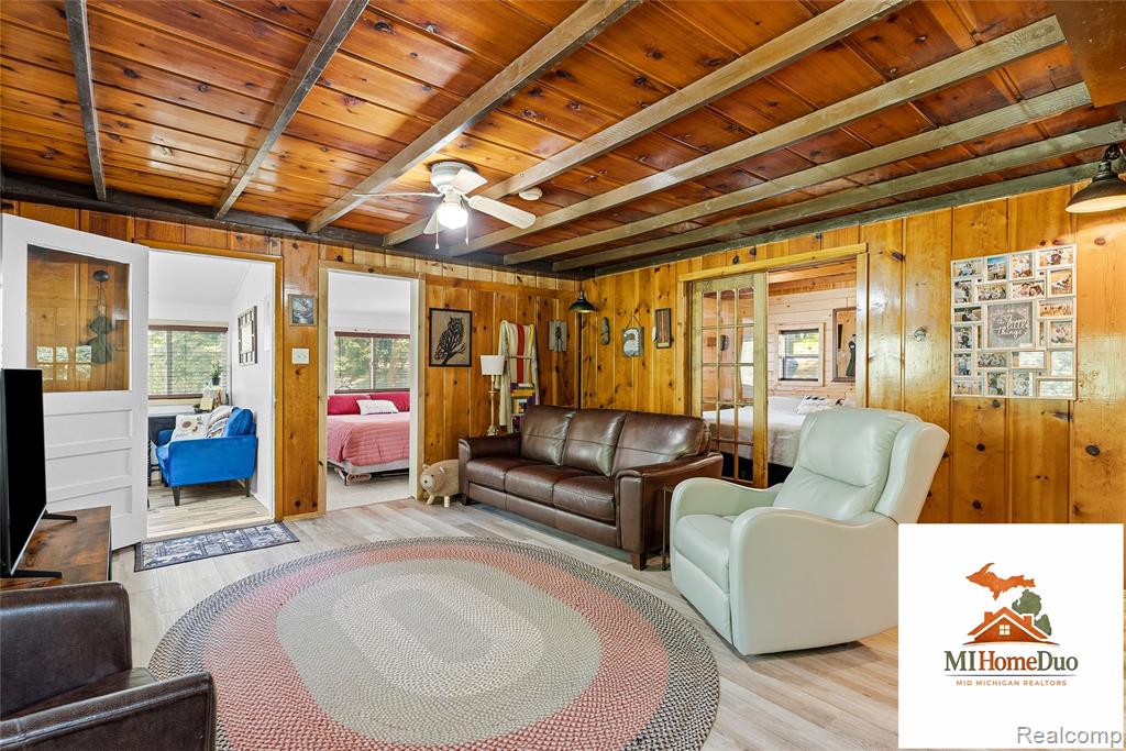 6960 Rumsay Street, Harrison, MI 48625 — Photo 18