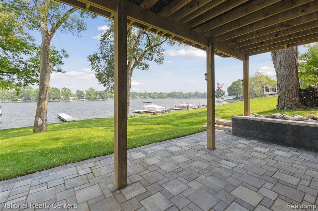 6130 Bullard Road, Fenton, MI 48430 — Photo 41