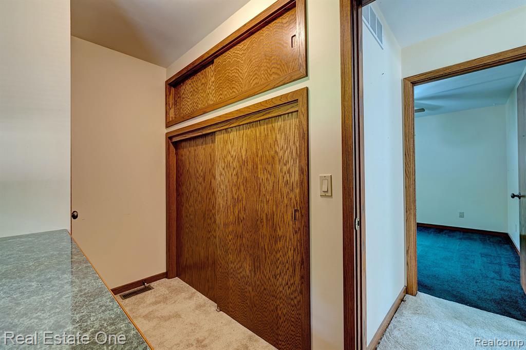 2225 LYNN Road, Sanford, MI 48657 — Photo 60