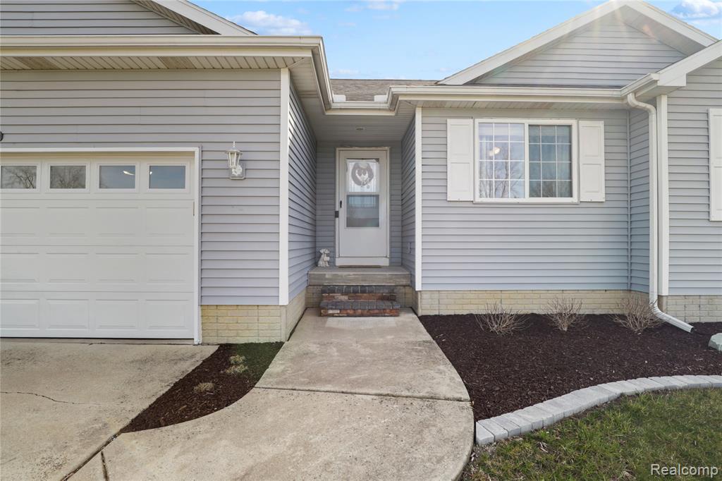 8010 Corbin Court, Mount Morris, MI 48458 — Photo 36