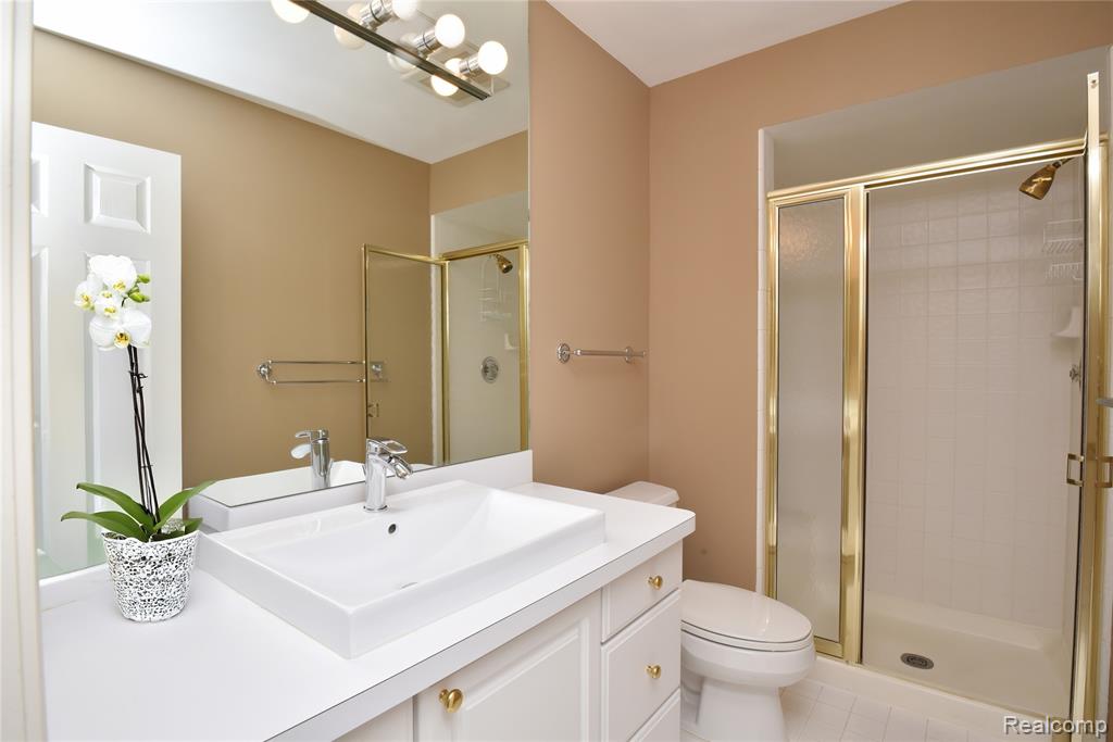 457 Cambridge Way, Bloomfield Hills, MI 48304 — Photo 33