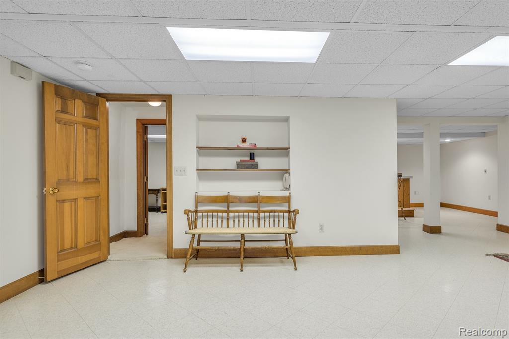 37799 SIENA Drive, Farmington Hills, MI 48331 — Photo 28