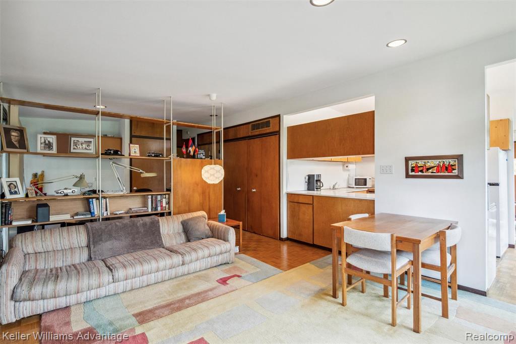 5959 Rosetta Street, Dearborn Heights, MI 48127 — Photo 21