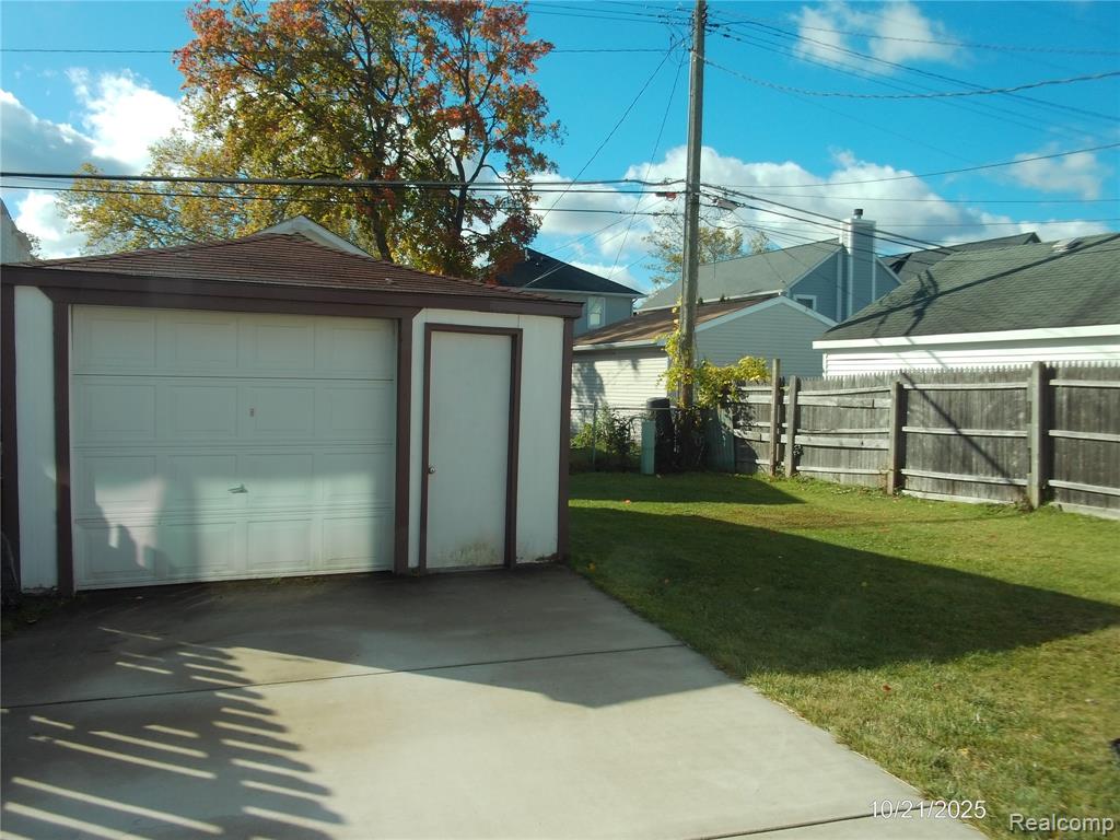 762 RUFFNER Avenue, Birmingham, MI 48009 — Photo 12