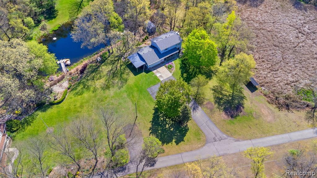 4471 SPRING OAKS Lane, Brighton, MI 48114 — Photo 48