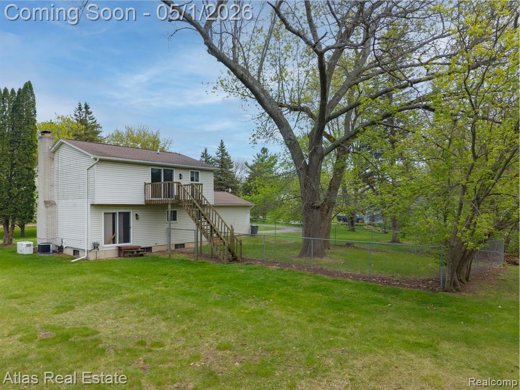 11198 Horton Road, Holly, MI 48442 — Photo 8