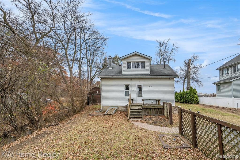 9630 Round Lake Boulevard, White Lake, MI — Photo 14