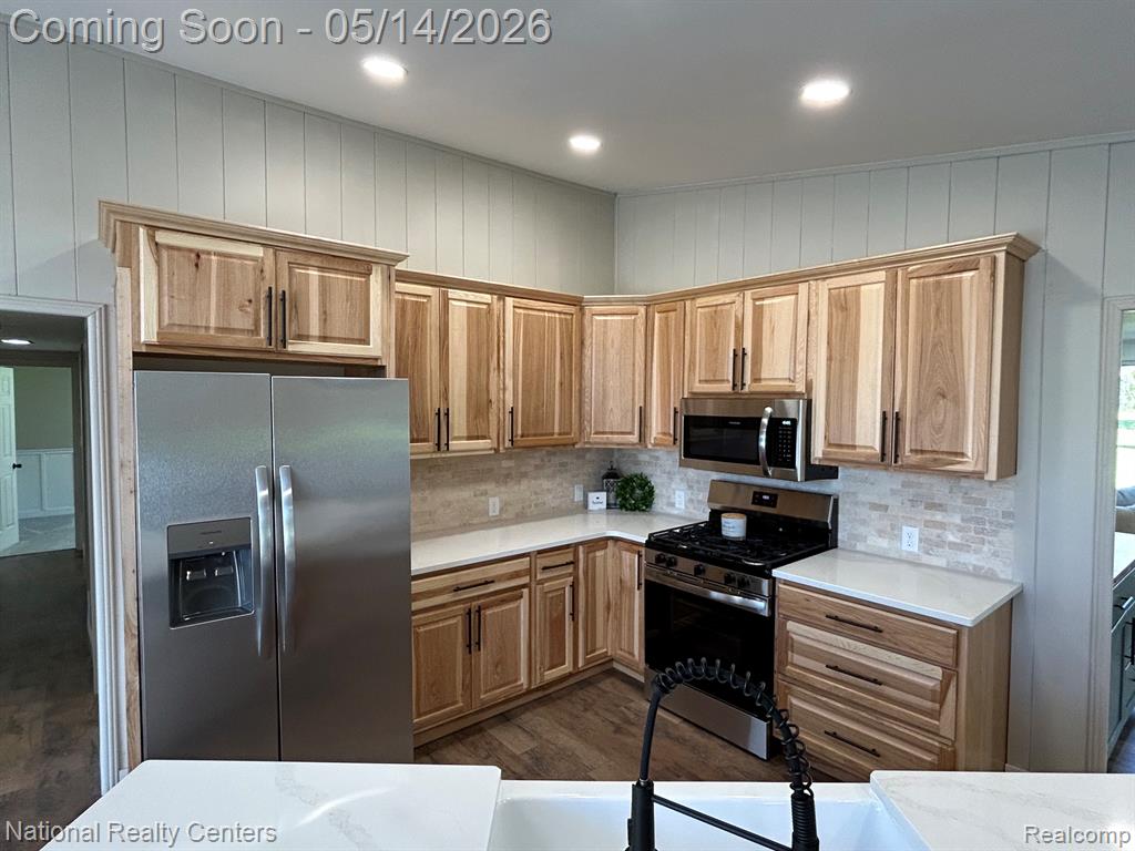 10197 Dar Lane, Goodrich Vlg, MI — Photo 13