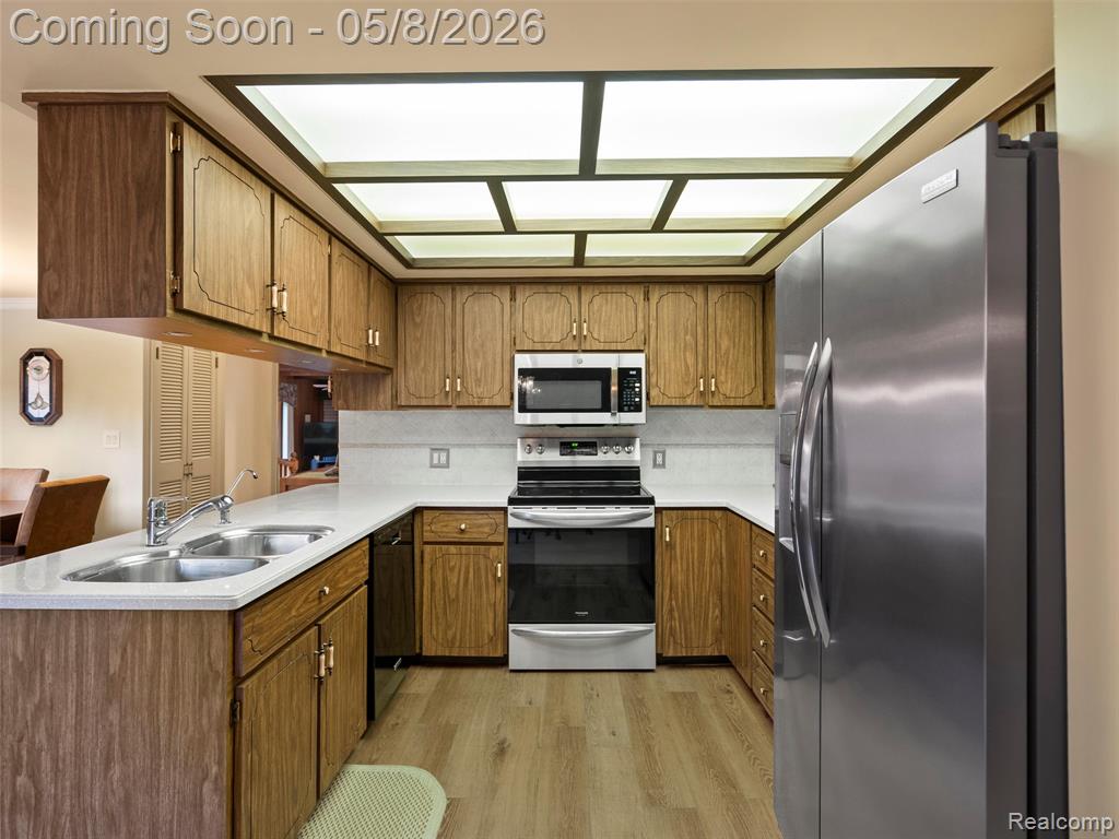 38523 Manchester Street, Clinton Twp, MI 48036 — Photo 17
