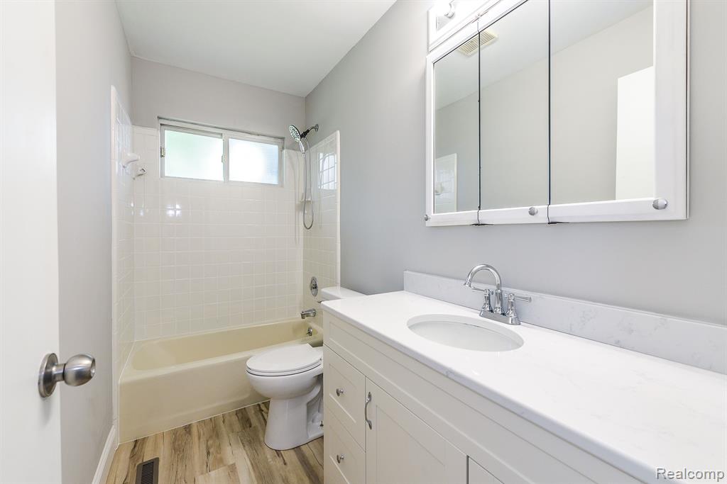 1539 GROVE Road, Ypsilanti, MI 48198 — Photo 25