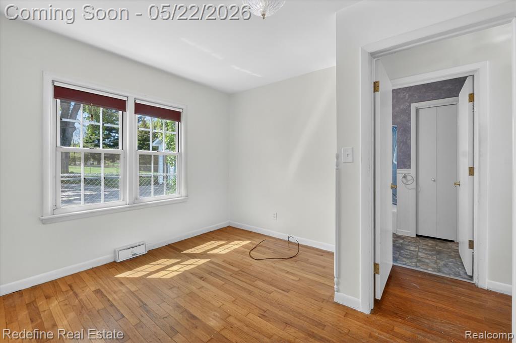 3207 Waukegan Street, Auburn Hills, MI 48326 — Photo 15