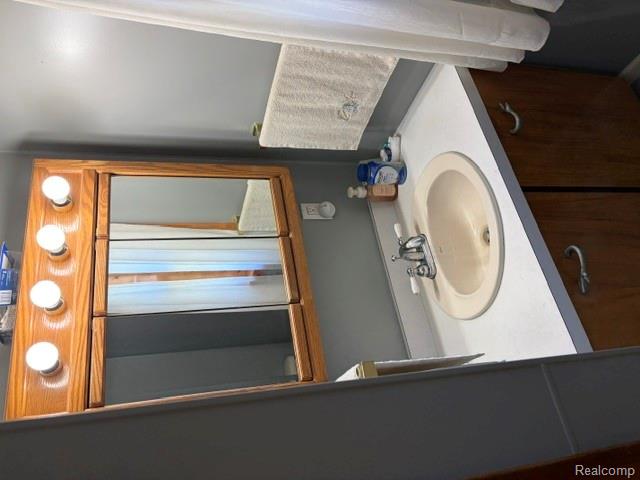 4815 Loree Road, Deckerville, MI 48427 — Photo 31