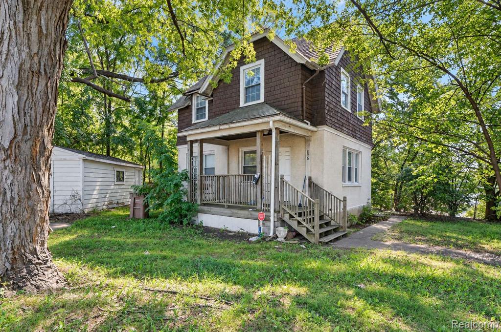 596 N Perry Street, Pontiac, MI 48342