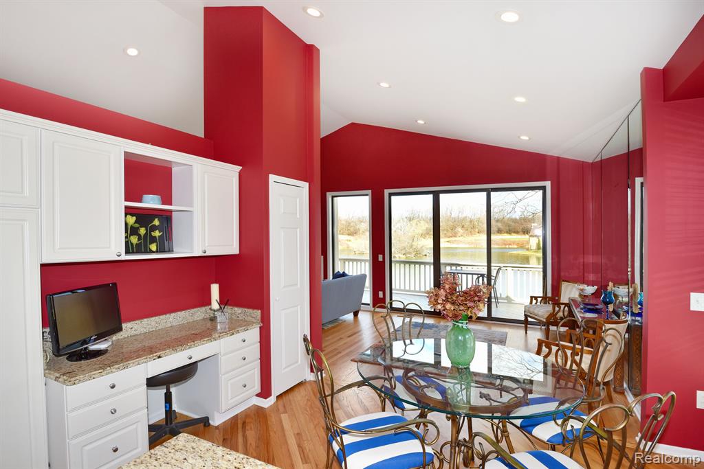 527 Newburne Pointe, 19, Bloomfield Hills, MI 48304 — Photo 13